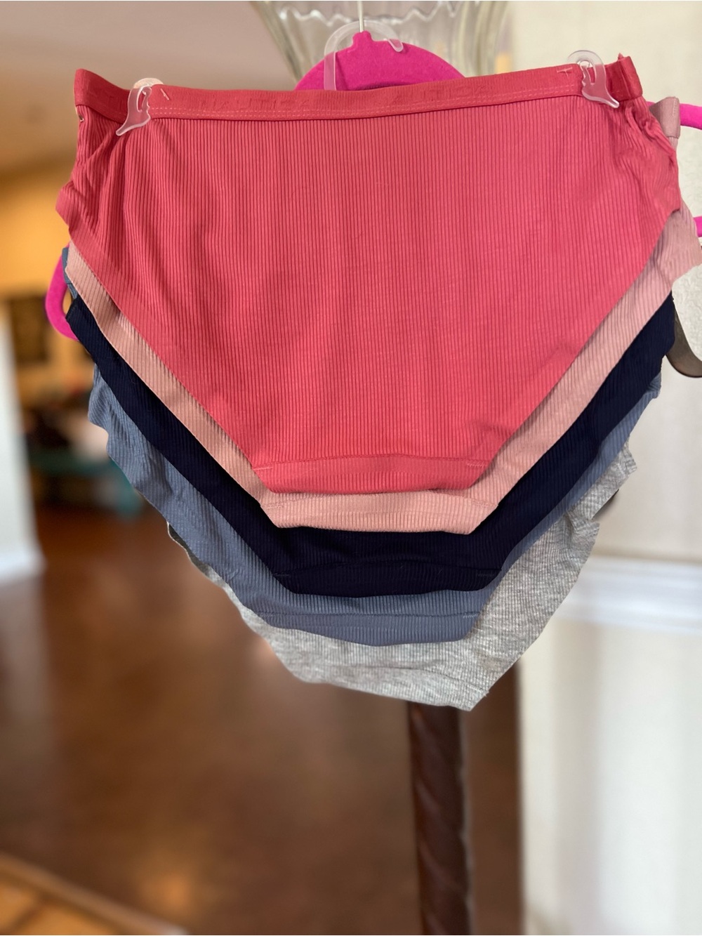 Intimates subcategory selection - Picture 3 of 3
